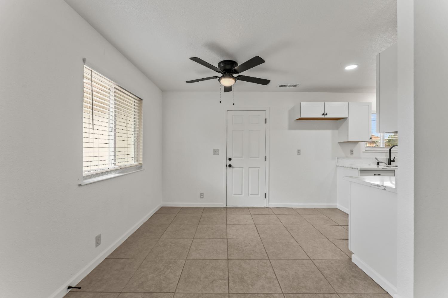 Detail Gallery Image 10 of 32 For 330 Scarletoak, Gridley,  CA 95948 - 3 Beds | 2/1 Baths