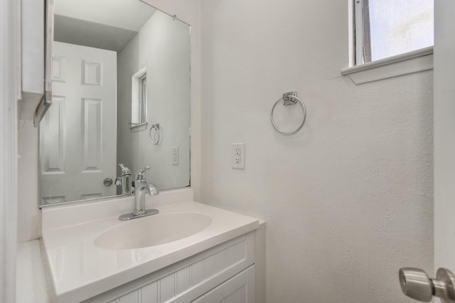 Detail Gallery Image 14 of 29 For 1027 Olive Dr 14, Davis,  CA 95616 - 2 Beds | 1/1 Baths