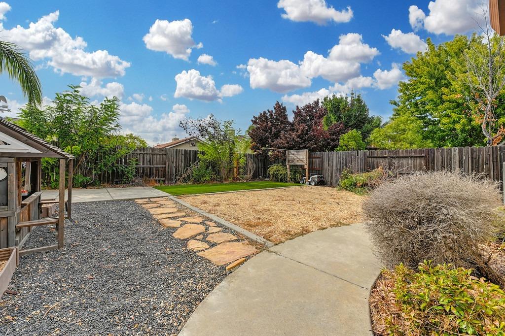 Detail Gallery Image 26 of 29 For 308 Dinis Cottage Ct, Lincoln,  CA 95648 - 3 Beds | 2 Baths