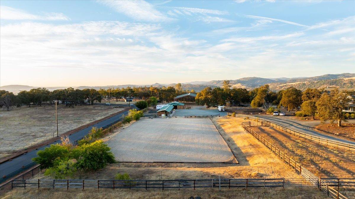 Detail Gallery Image 9 of 57 For 8184 Thousand Oaks Ln, –,  CA 95977 - 4 Beds | 3/1 Baths