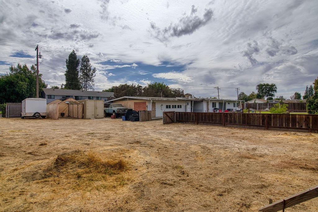 Detail Gallery Image 35 of 39 For 517 Wayside Dr, Turlock,  CA 95380 - 2 Beds | 2 Baths