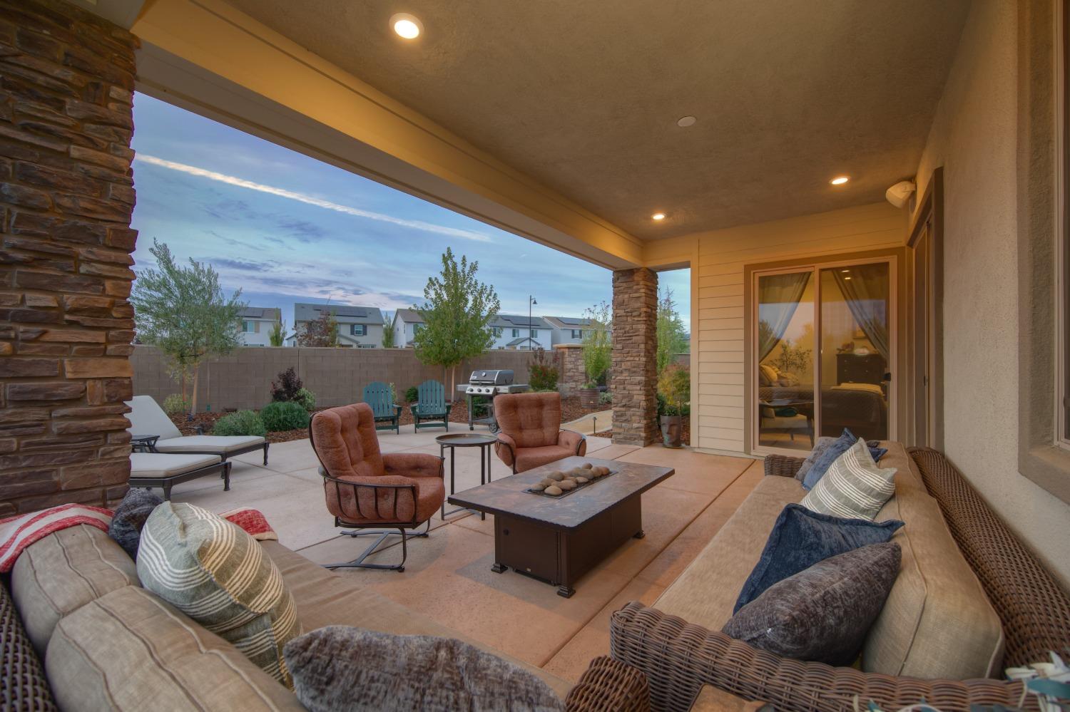 Detail Gallery Image 42 of 60 For 811 Broken Bit Ct, Rocklin,  CA 95765 - 4 Beds | 3/2 Baths