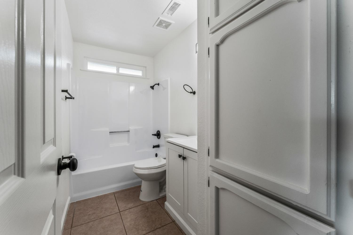 Detail Gallery Image 15 of 32 For 330 Scarletoak, Gridley,  CA 95948 - 3 Beds | 2/1 Baths