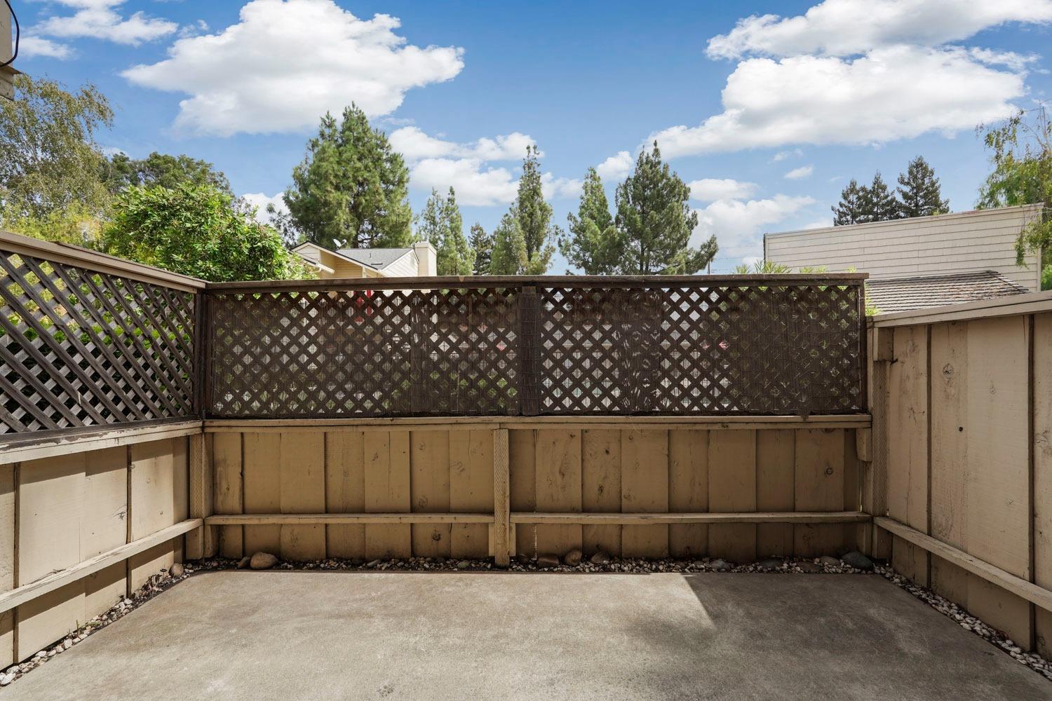 Detail Gallery Image 27 of 41 For 2401 Eilers Ln #805,  Lodi,  CA 95242 - 1 Beds | 1 Baths