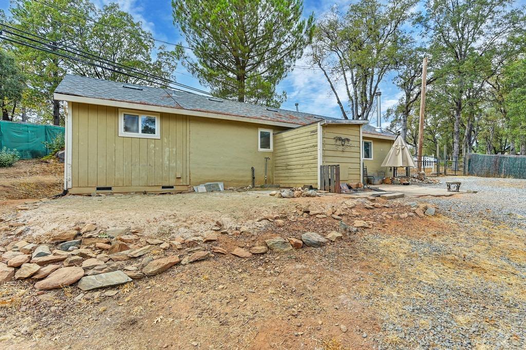 Detail Gallery Image 6 of 30 For 2279 State Highway 49, Placerville,  CA 95667 - 1 Beds | 1 Baths