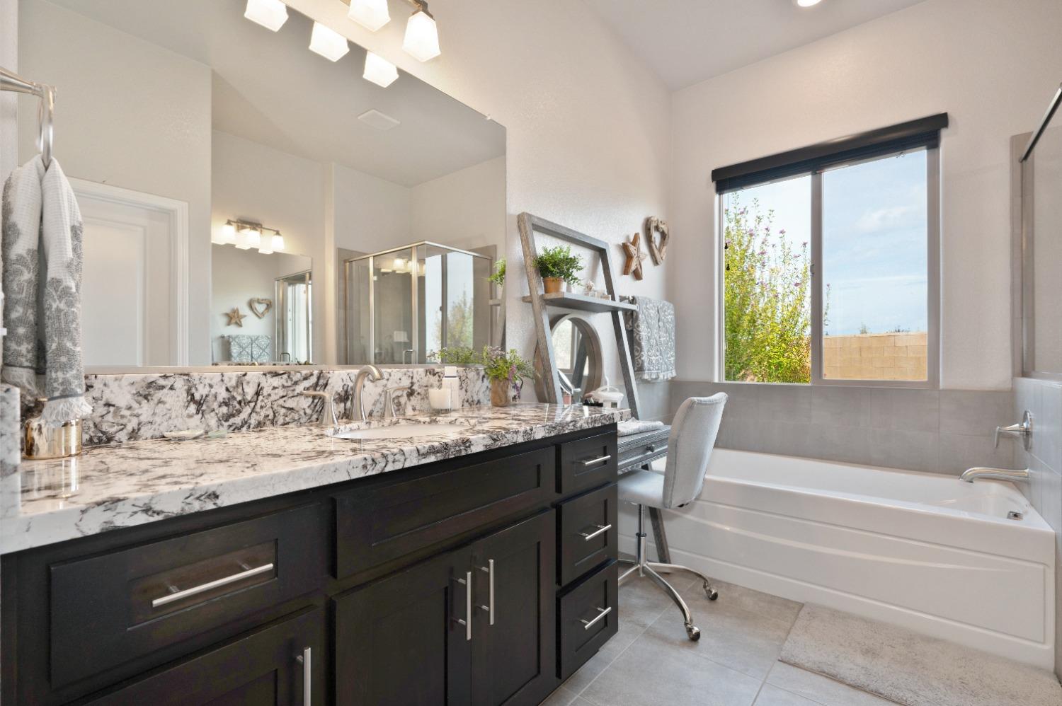 Detail Gallery Image 25 of 60 For 811 Broken Bit Ct, Rocklin,  CA 95765 - 4 Beds | 3/2 Baths