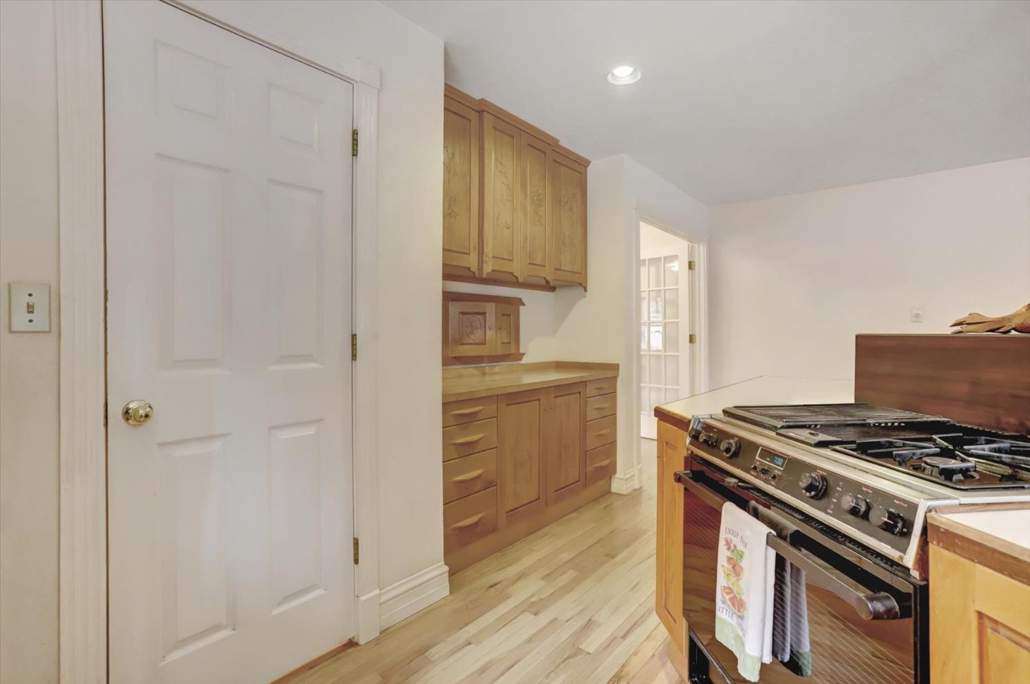 Detail Gallery Image 15 of 66 For 15281 Kimberly Ct, Nevada City,  CA 95959 - 2 Beds | 2 Baths