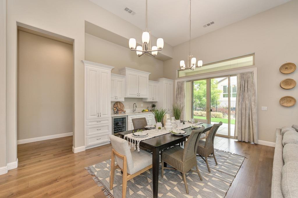 Detail Gallery Image 33 of 82 For 4003 Reni Ct, El Dorado Hills,  CA 95762 - 3 Beds | 3/1 Baths