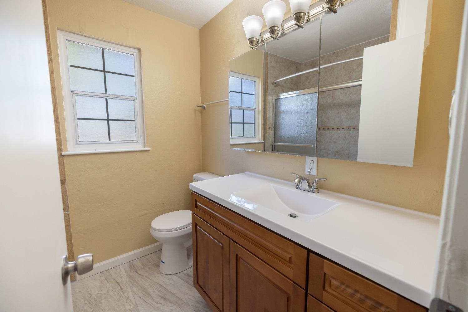 Detail Gallery Image 20 of 34 For 5336 Verner Ave, Sacramento,  CA 95841 - 3 Beds | 2 Baths