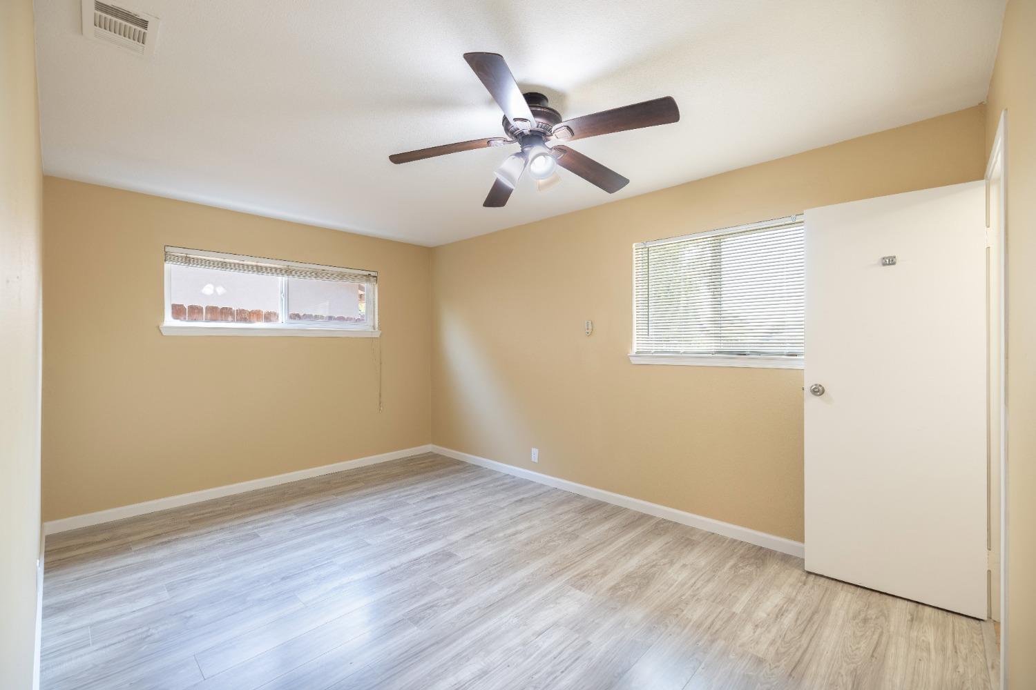 Detail Gallery Image 17 of 34 For 5336 Verner Ave, Sacramento,  CA 95841 - 3 Beds | 2 Baths