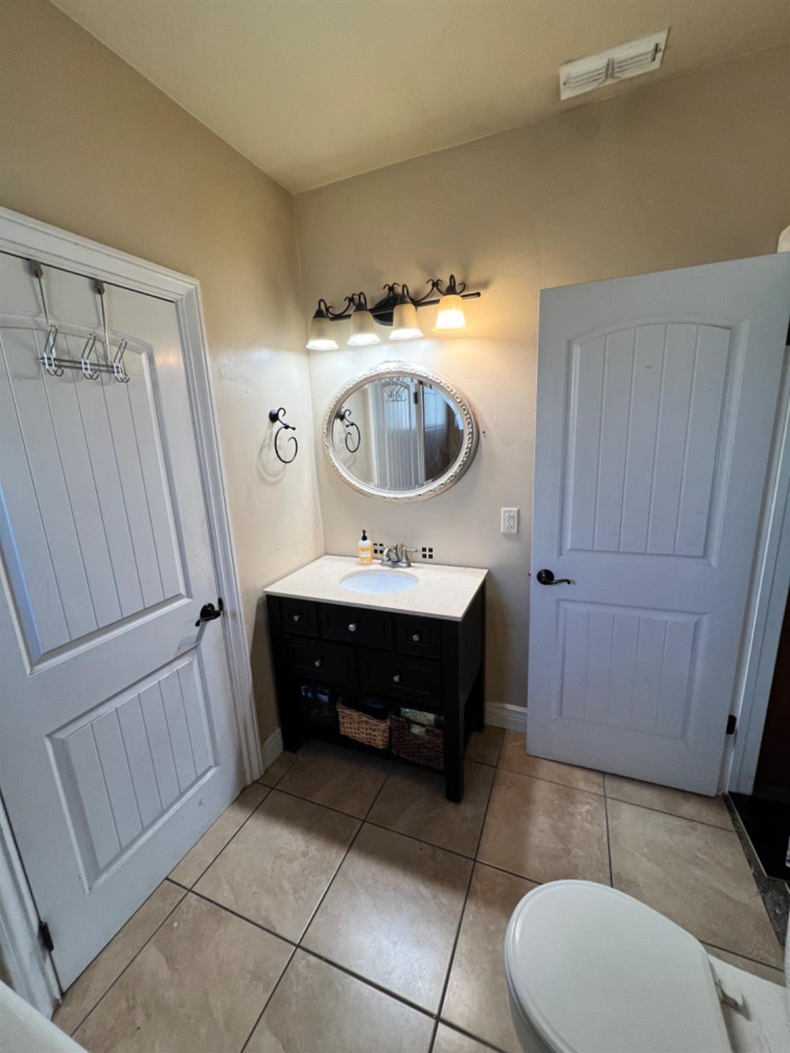 Detail Gallery Image 21 of 21 For 809 Powell St, Hollister,  CA 95023 - 2 Beds | 1 Baths