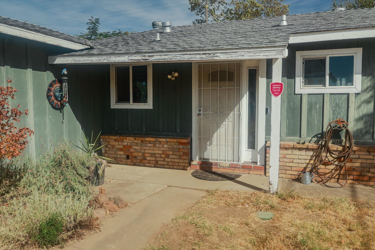 Detail Gallery Image 3 of 62 For 725 O Street, Rio Linda,  CA 95673 - 3 Beds | 2 Baths