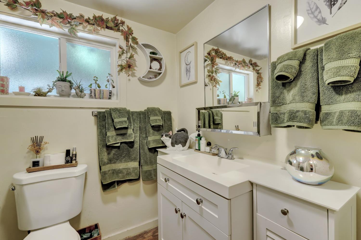 George Court #4, Colfax, California image 49