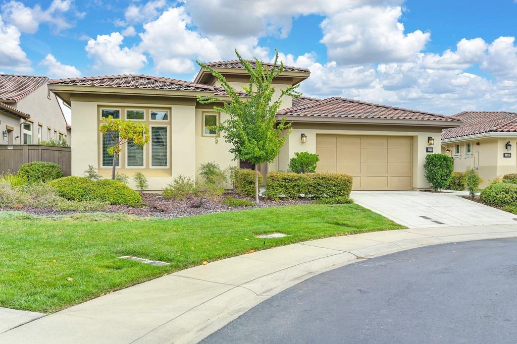 Detail Gallery Image 7 of 82 For 4003 Reni Ct, El Dorado Hills,  CA 95762 - 3 Beds | 3/1 Baths