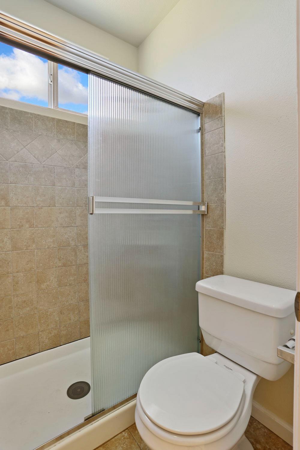 Detail Gallery Image 29 of 43 For 2754 Lost Creek Ct, Stockton,  CA 95207 - 3 Beds | 2 Baths