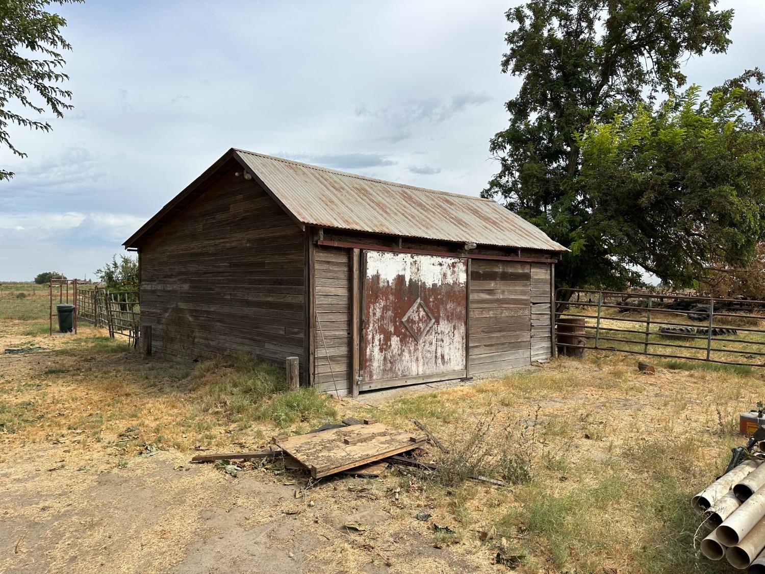 Rosa Road, Stevinson, California image 21