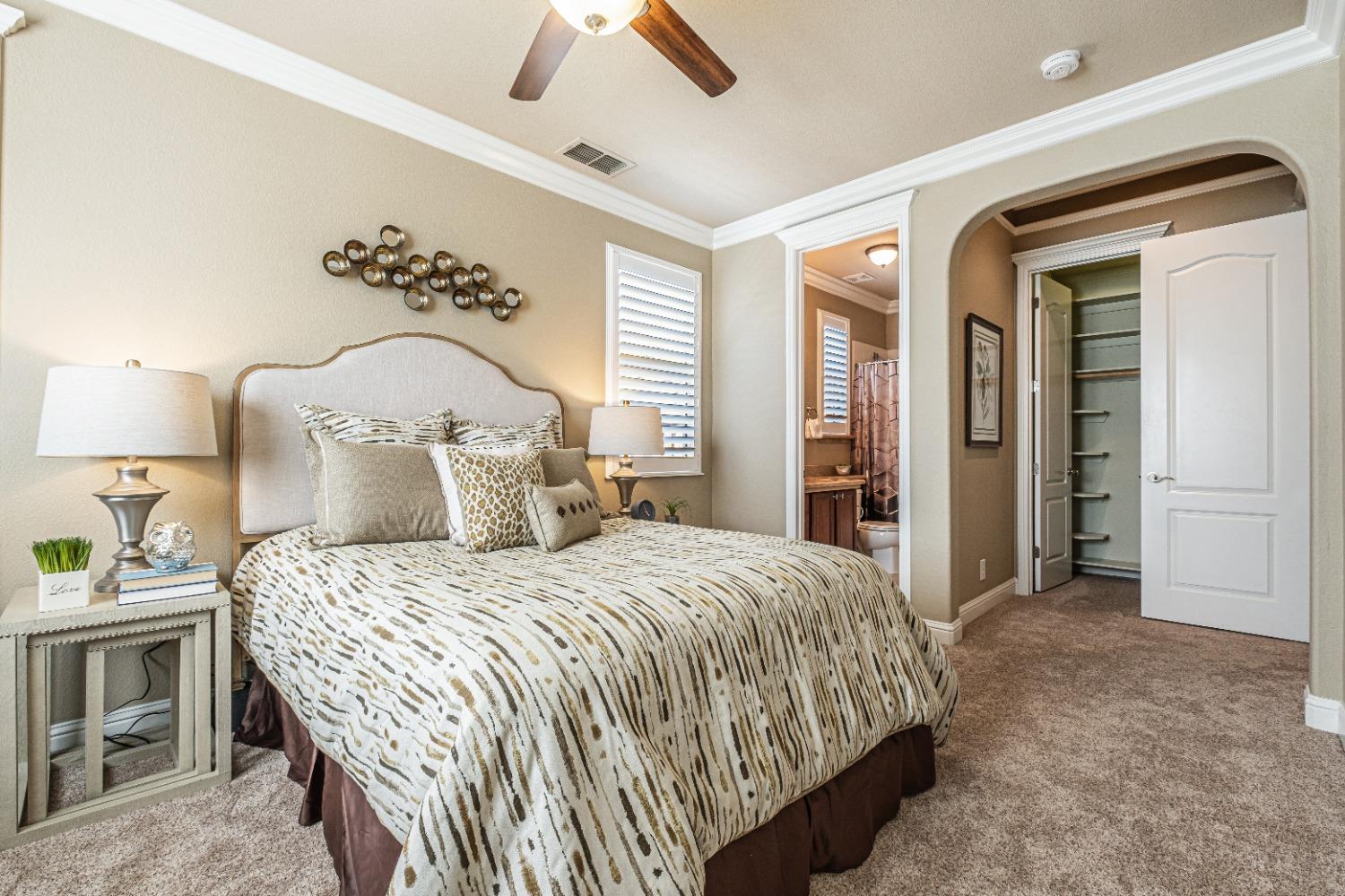 Detail Gallery Image 25 of 74 For 9370 Eagle Springs Pl, Roseville,  CA 95747 - 6 Beds | 4 Baths