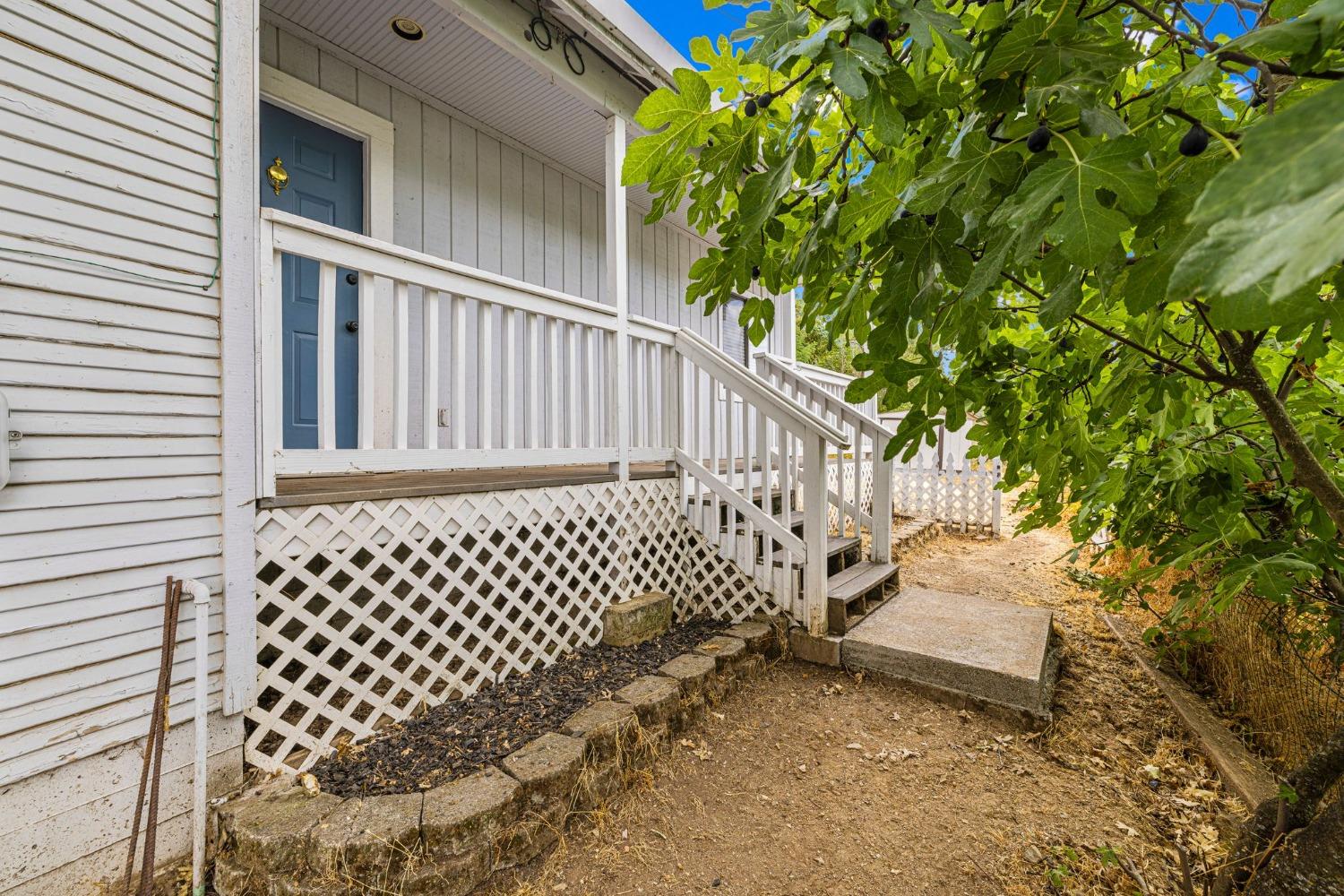 Detail Gallery Image 27 of 37 For 868 Reservoir St, Placerville,  CA 95667 - 2 Beds | 1 Baths