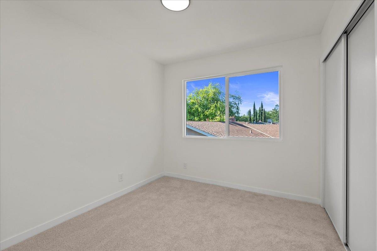 Detail Gallery Image 21 of 27 For 4832 Willowbrook Dr, Sacramento,  CA 95842 - 4 Beds | 2/1 Baths