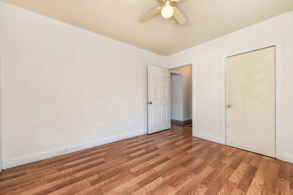 Detail Gallery Image 13 of 28 For 4740 Roosevelt Ave, Sacramento,  CA 95820 - 2 Beds | 1/1 Baths