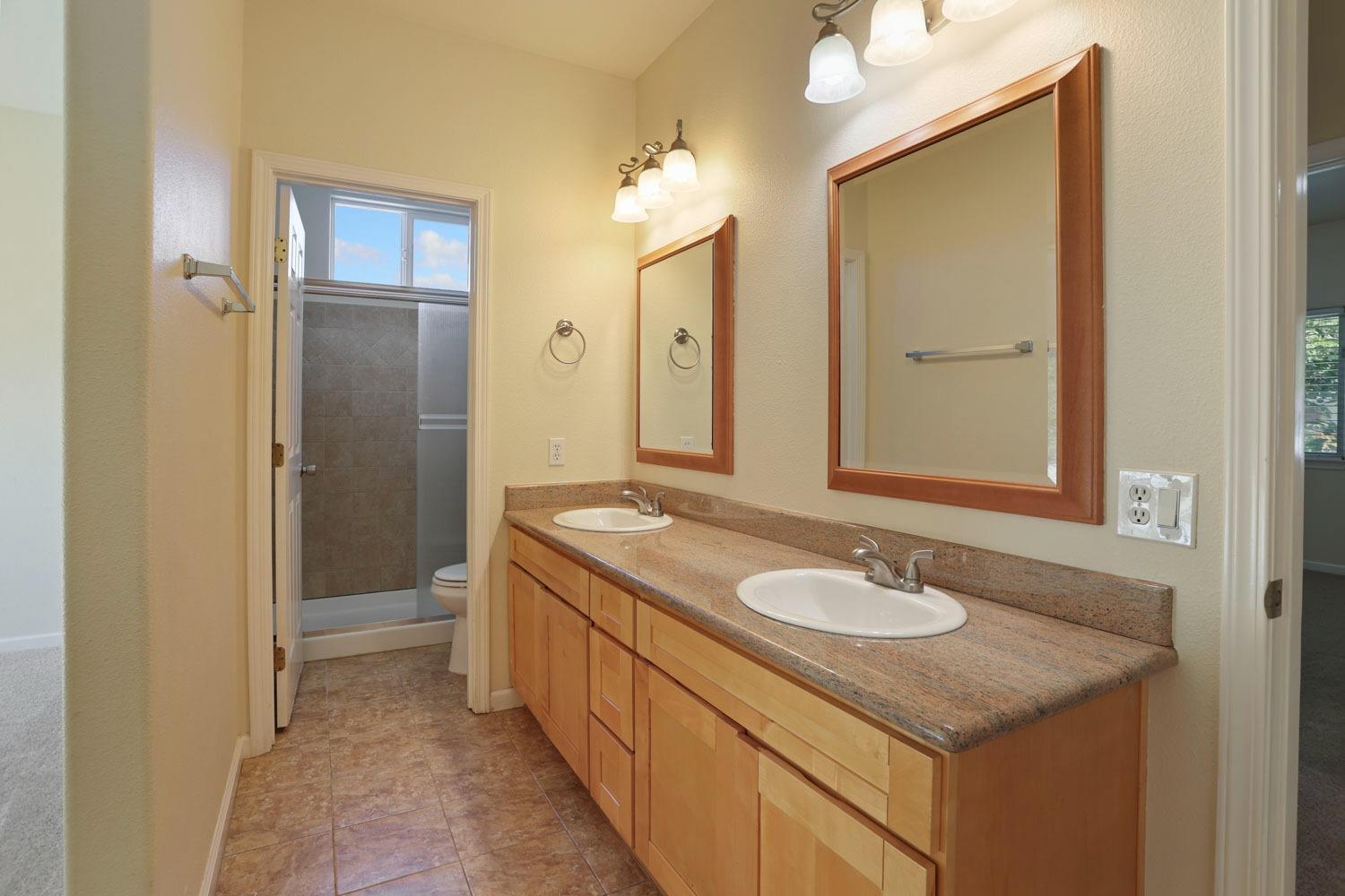 Detail Gallery Image 28 of 43 For 2754 Lost Creek Ct, Stockton,  CA 95207 - 3 Beds | 2 Baths