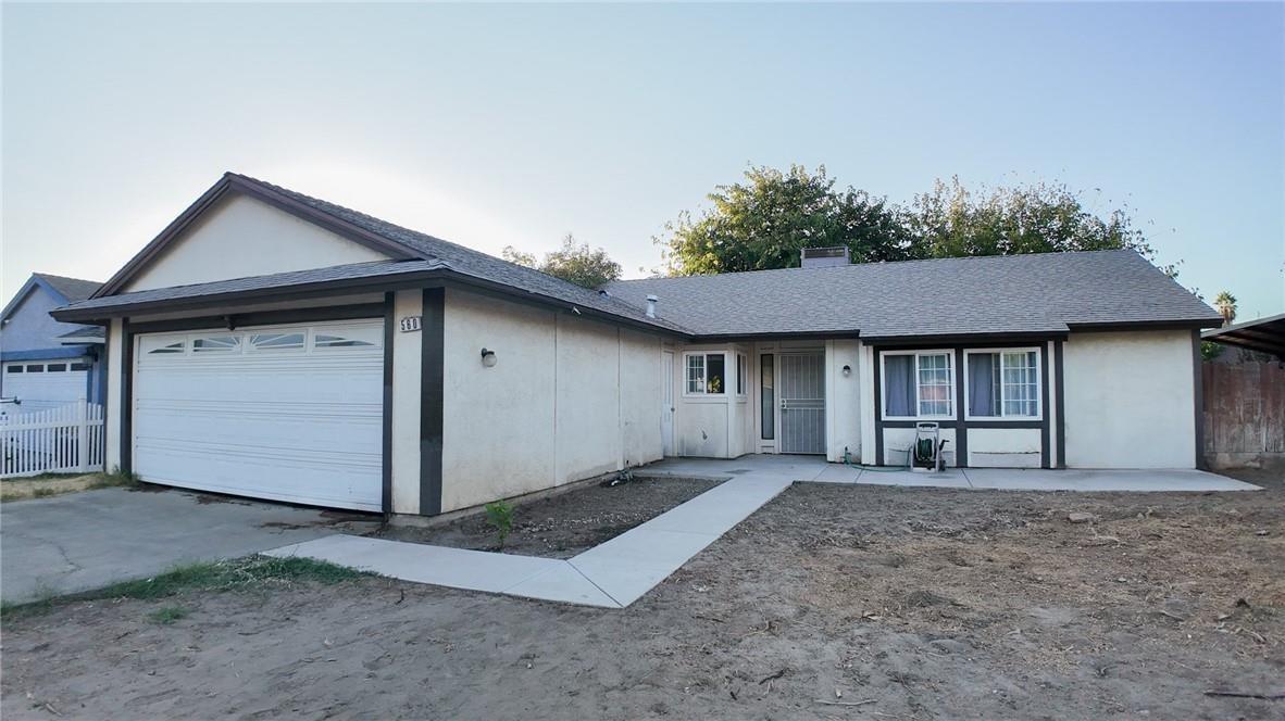 Detail Gallery Image 1 of 1 For 560 Rosehill Dr, Chowchilla,  CA 93610 - 3 Beds | 2 Baths