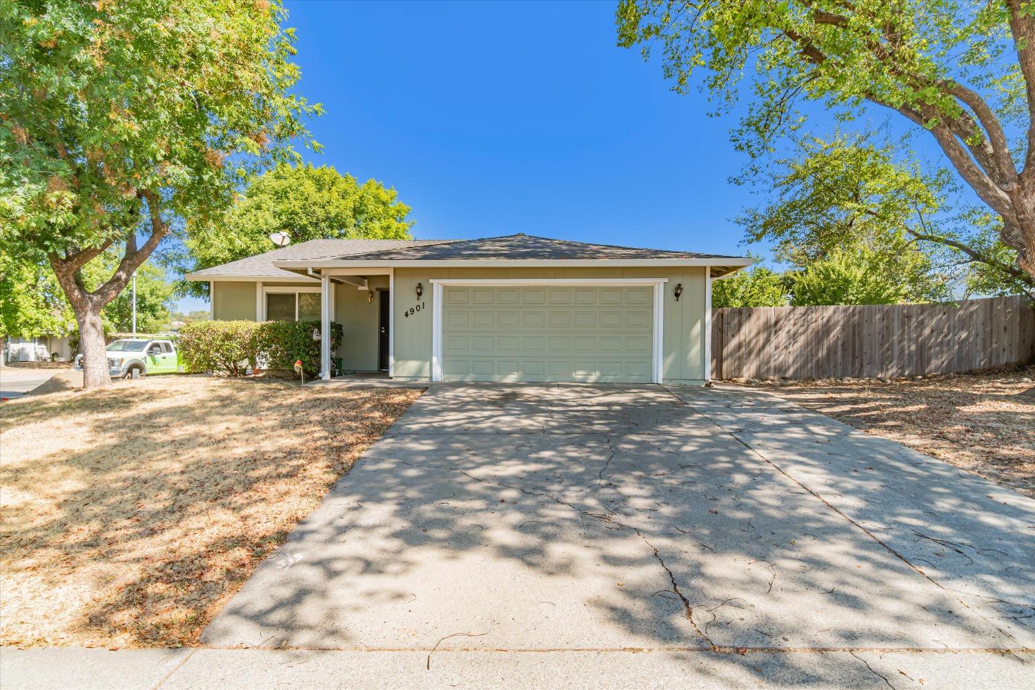 Detail Gallery Image 1 of 1 For 4901 Ruger Ct, Sacramento,  CA 95842 - 4 Beds | 2 Baths