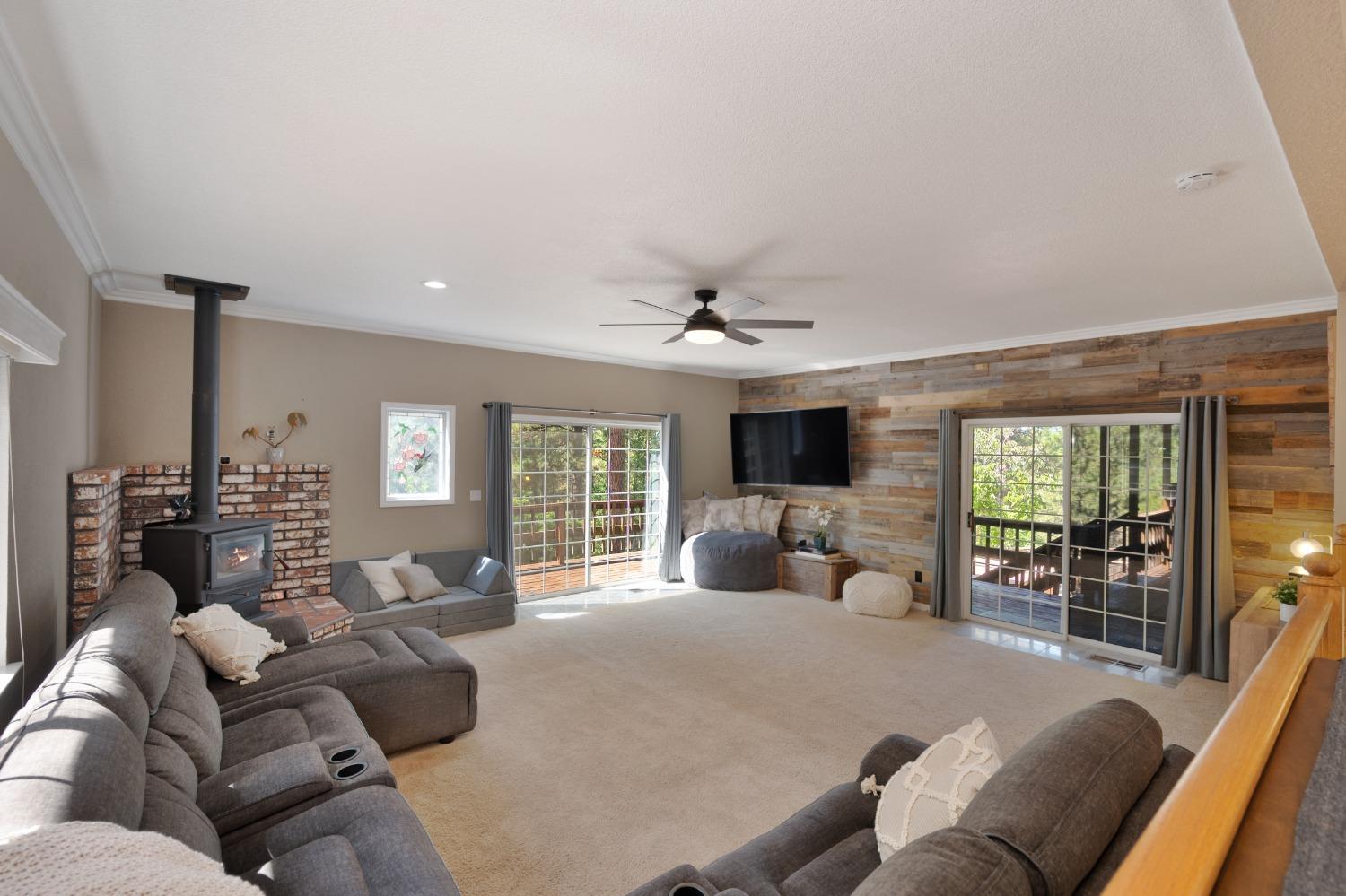 Detail Gallery Image 33 of 80 For 1920 Hidden Ridge Way, Colfax,  CA 95713 - 3 Beds | 2 Baths