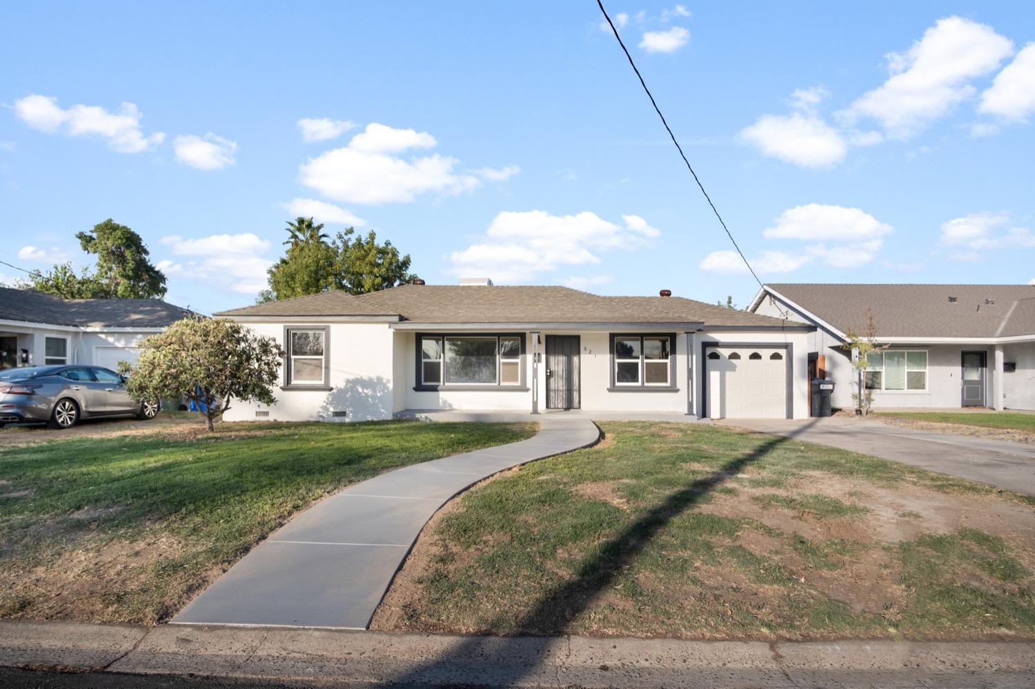 Detail Gallery Image 2 of 21 For 821 S Minaret Ave, Turlock,  CA 95380 - 3 Beds | 1 Baths