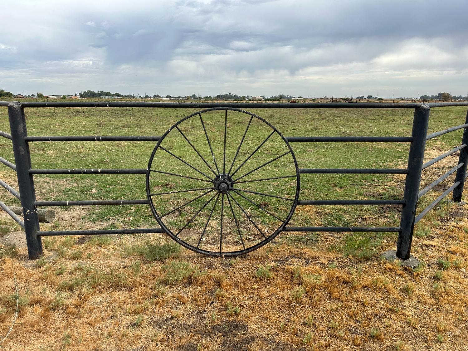 Rosa Road, Stevinson, California image 7