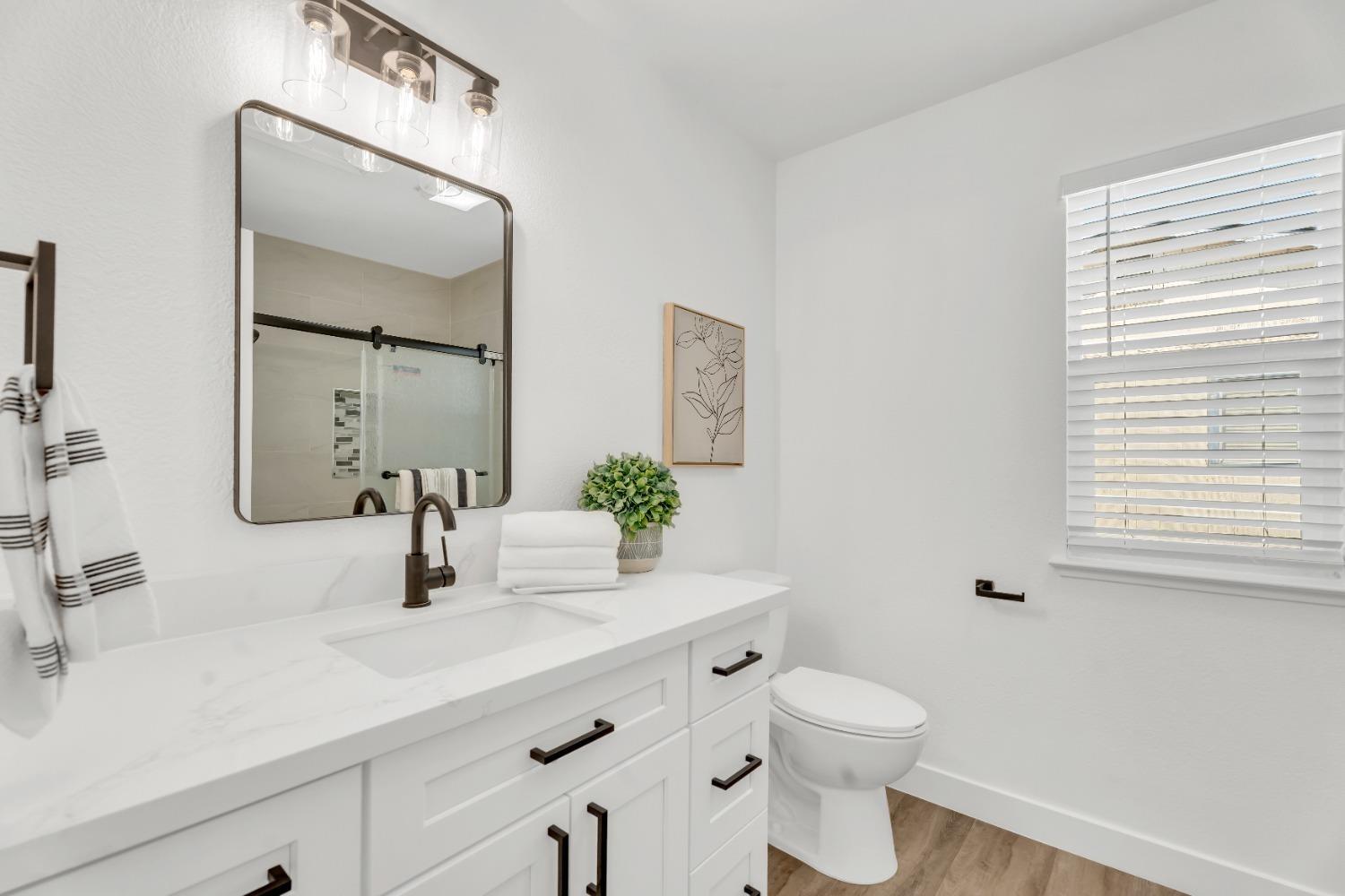 Detail Gallery Image 31 of 38 For 6207 Stacy Ave, Sacramento,  CA 95823 - 4 Beds | 2 Baths