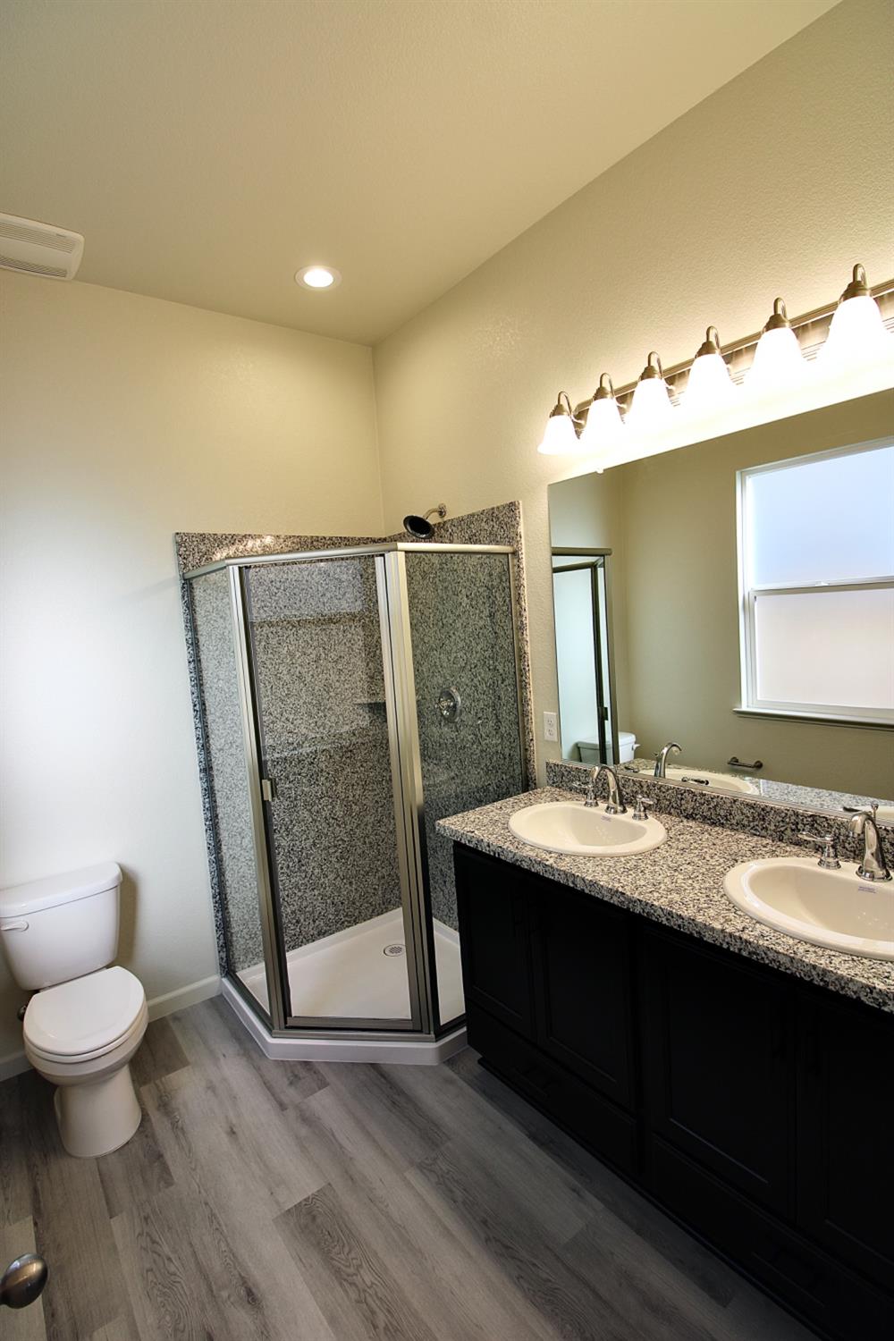 Detail Gallery Image 8 of 13 For 6224 Chavez Ct, Riverbank,  CA 95367 - 3 Beds | 2 Baths