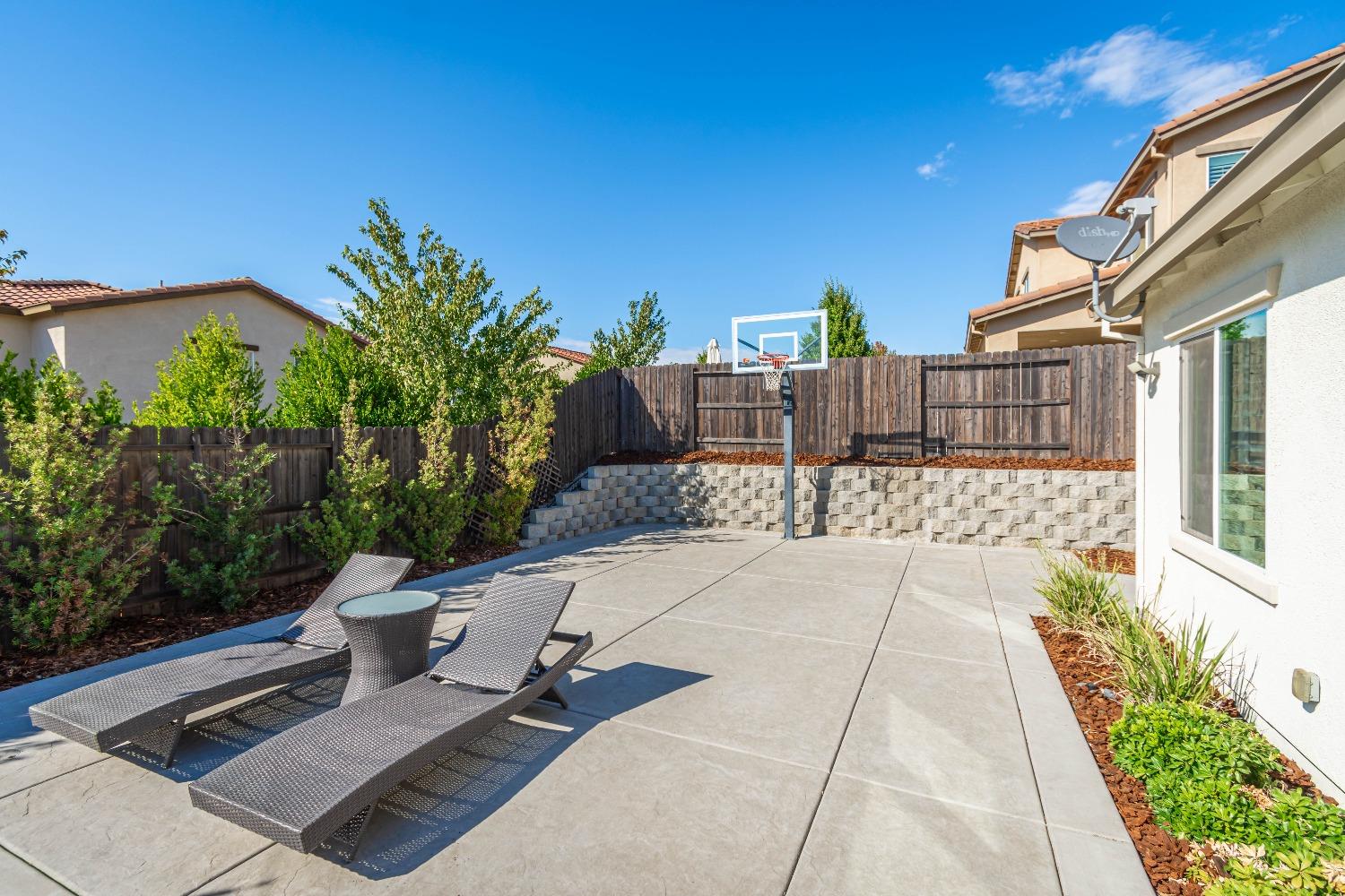 Detail Gallery Image 73 of 87 For 808 Dandelion Ln, Rocklin,  CA 95765 - 5 Beds | 4/1 Baths