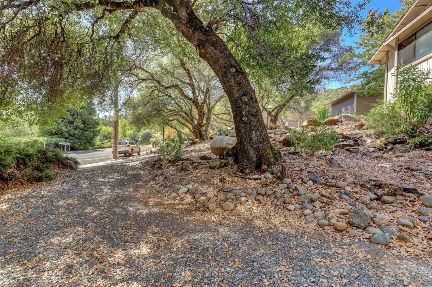 Detail Gallery Image 39 of 50 For 13270 Thistle Loop, Penn Valley,  CA 95946 - 3 Beds | 2 Baths