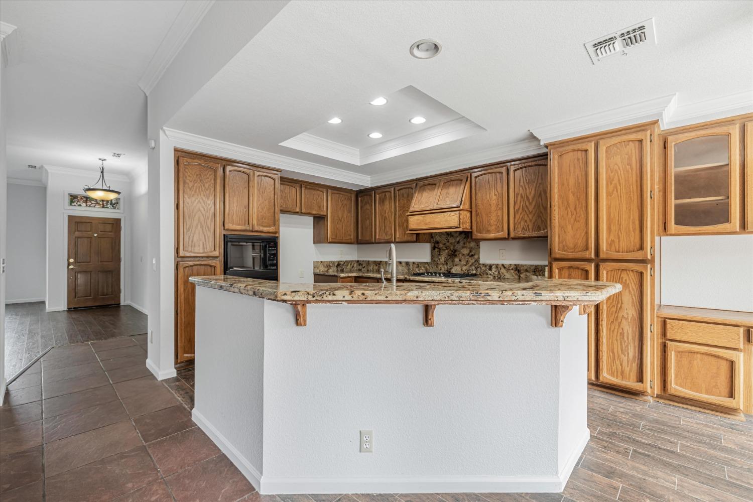 Detail Gallery Image 15 of 39 For 100 Hesiler Ct, Folsom,  CA 95630 - 4 Beds | 2 Baths