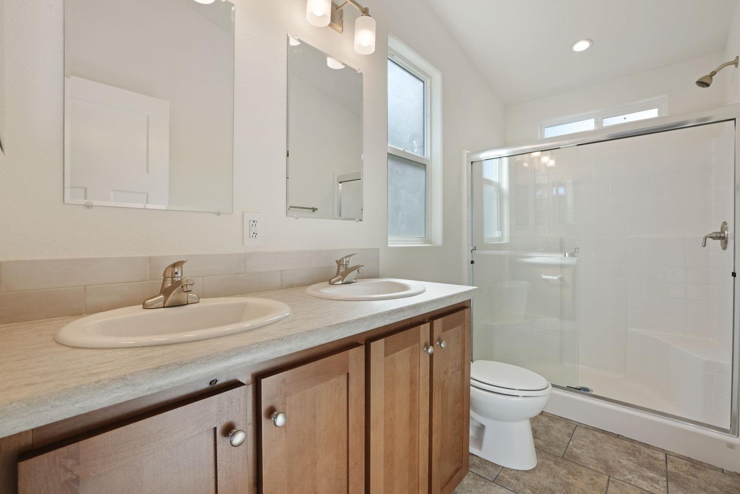 Detail Gallery Image 11 of 25 For 5040 Jackson St 23, North Highlands,  CA 95660 - 3 Beds | 2 Baths