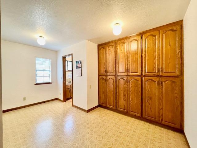 Detail Gallery Image 31 of 45 For 1246 Grand River Dr, Sacramento,  CA 95831 - 4 Beds | 2/1 Baths