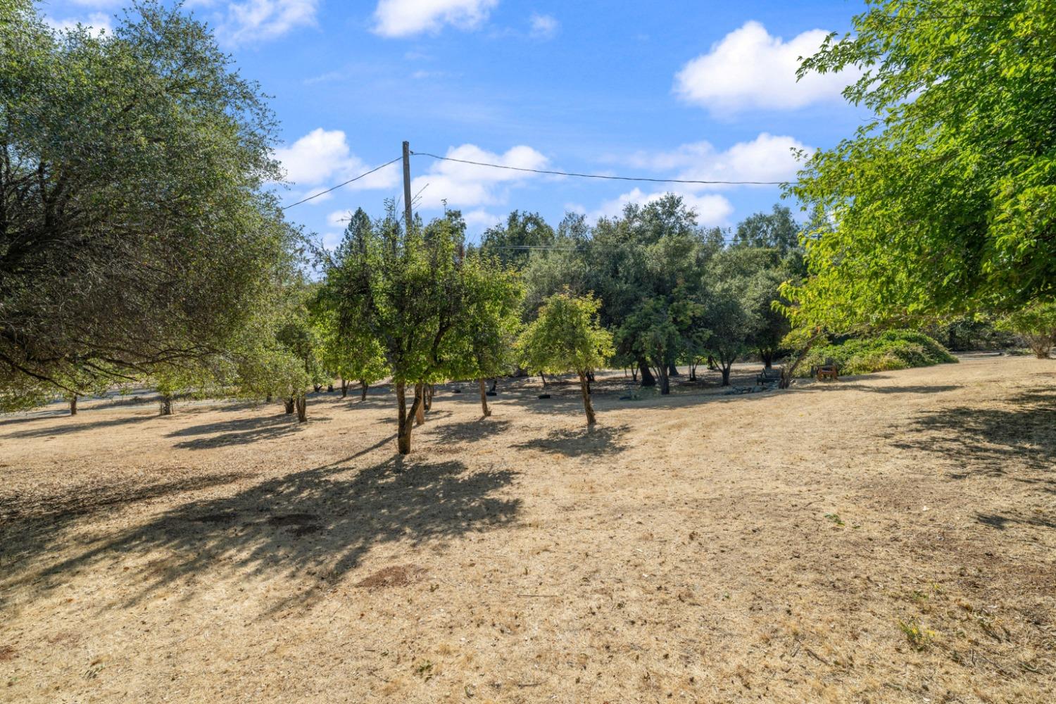 Detail Gallery Image 34 of 41 For 15221 Pear Valley Ln, Auburn,  CA 95603 - 3 Beds | 3 Baths