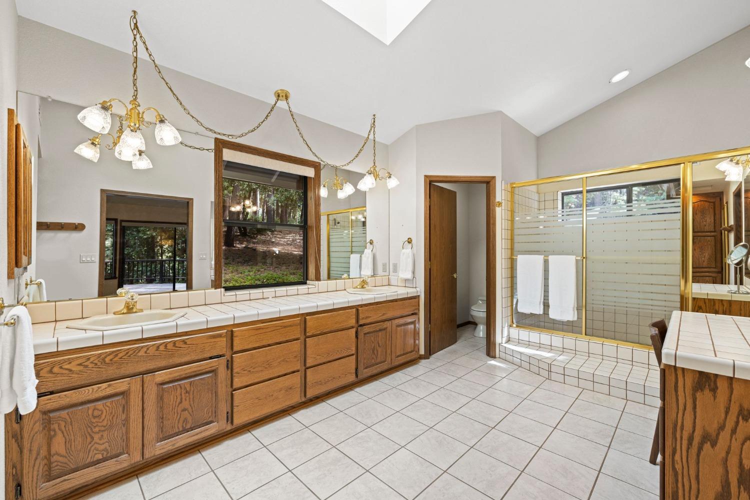 Detail Gallery Image 45 of 96 For 2641 Blackbird Ln, Camino,  CA 95709 - 4 Beds | 3/1 Baths