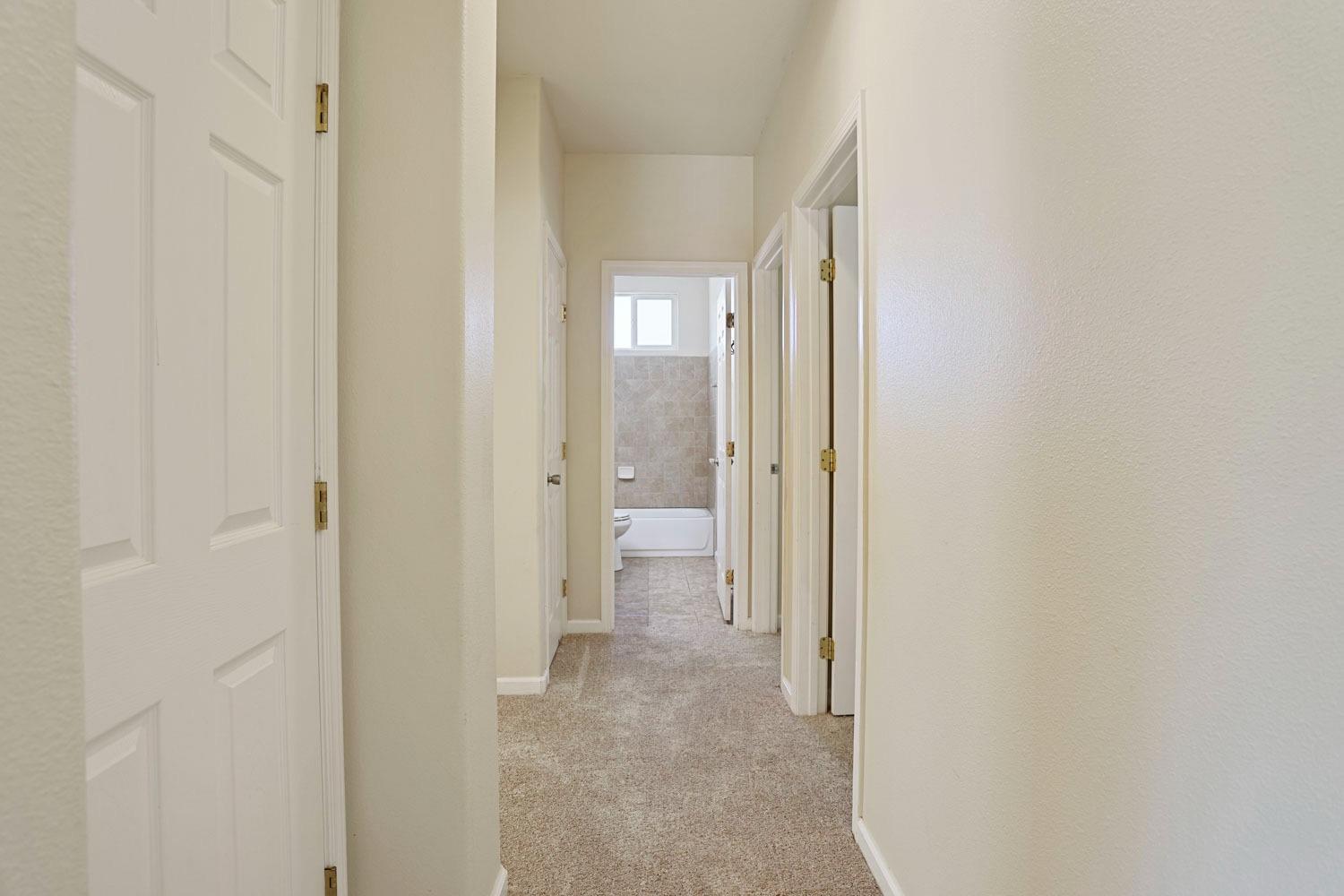 Detail Gallery Image 21 of 43 For 2754 Lost Creek Ct, Stockton,  CA 95207 - 3 Beds | 2 Baths