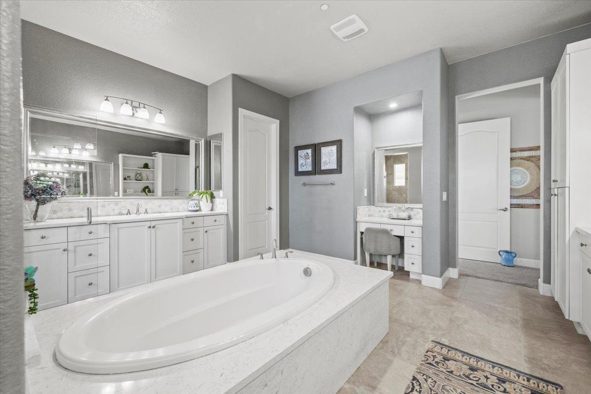 Detail Gallery Image 27 of 48 For 567 Idlewood Ct, El Dorado Hills,  CA 95762 - 3 Beds | 3/1 Baths