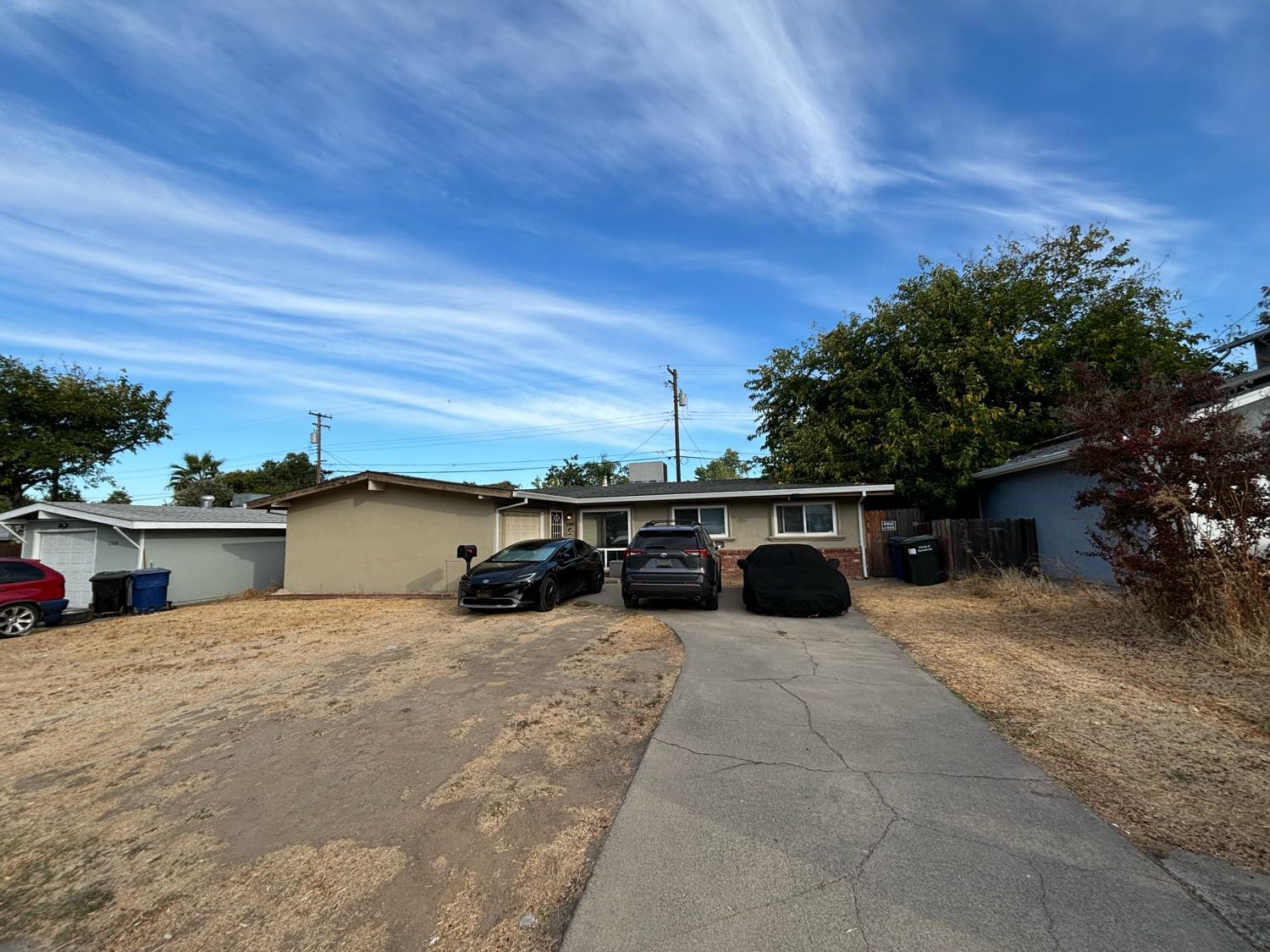 Detail Gallery Image 1 of 1 For 3709 Floral Dr, North Highlands,  CA 95660 - 4 Beds | 2 Baths