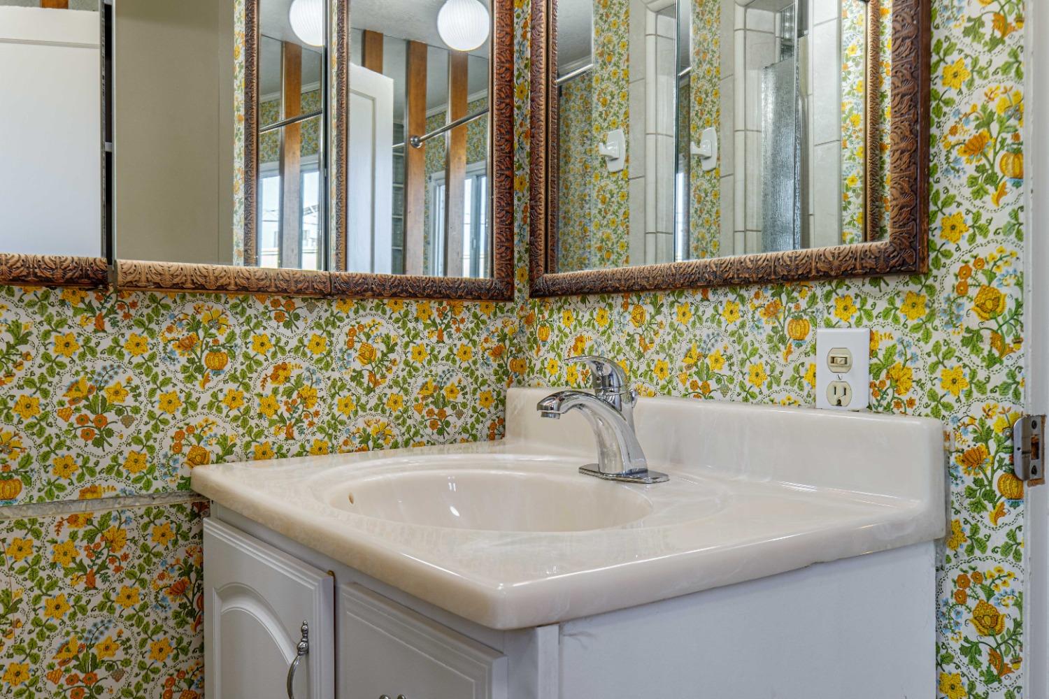 Detail Gallery Image 20 of 43 For 923 W Roseburg Ave, Modesto,  CA 95350 - 2 Beds | 2/1 Baths