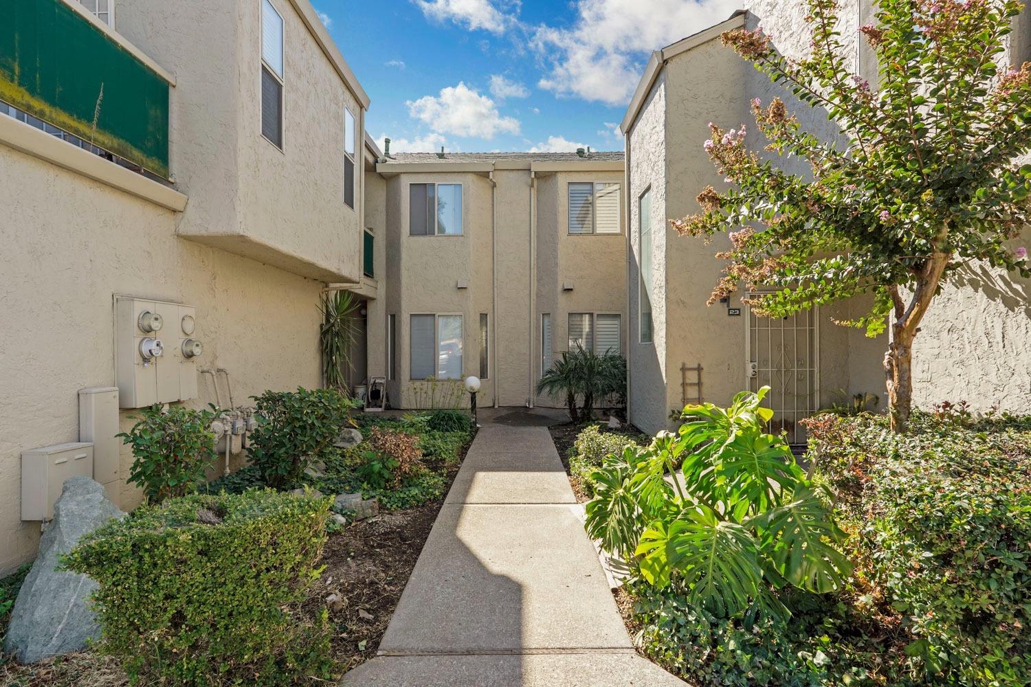 Detail Gallery Image 3 of 23 For 999 Porter Ave #23,  Stockton,  CA 95207 - 1 Beds | 1 Baths