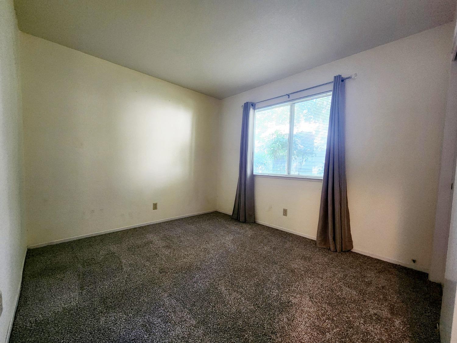 Detail Gallery Image 12 of 16 For 9157 Newhall Dr #91,  Sacramento,  CA 95826 - 2 Beds | 1 Baths