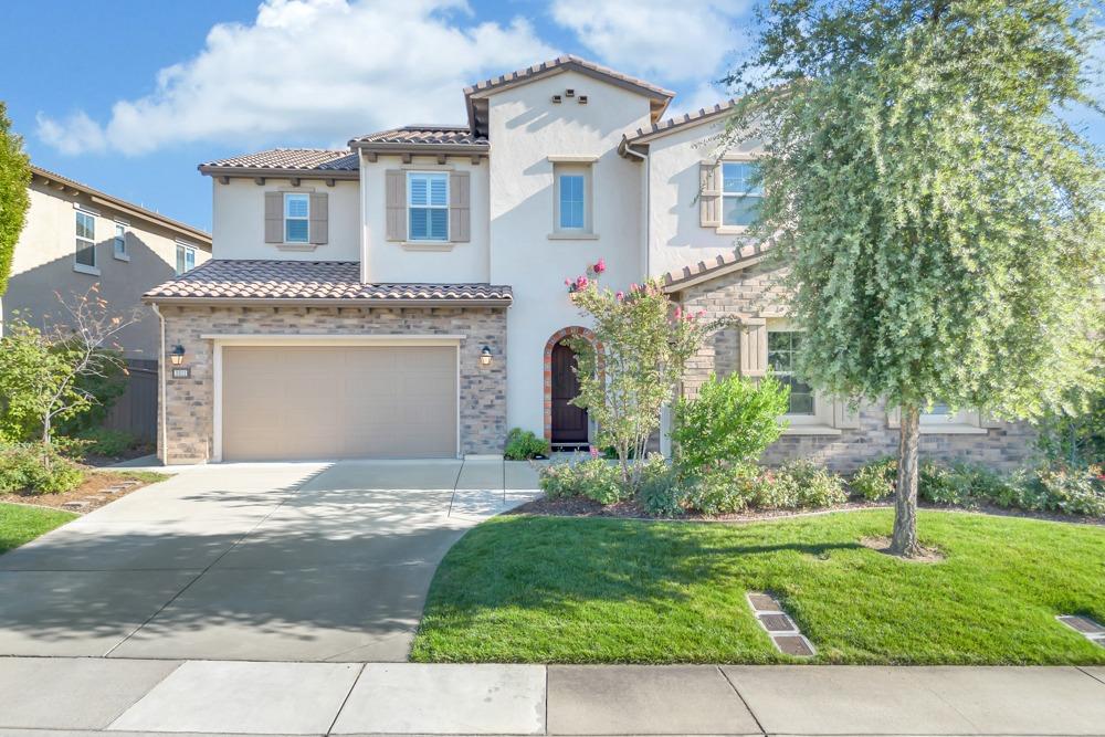 Detail Gallery Image 82 of 91 For 2511 Orsay Way, El Dorado Hills,  CA 95762 - 5 Beds | 5/1 Baths