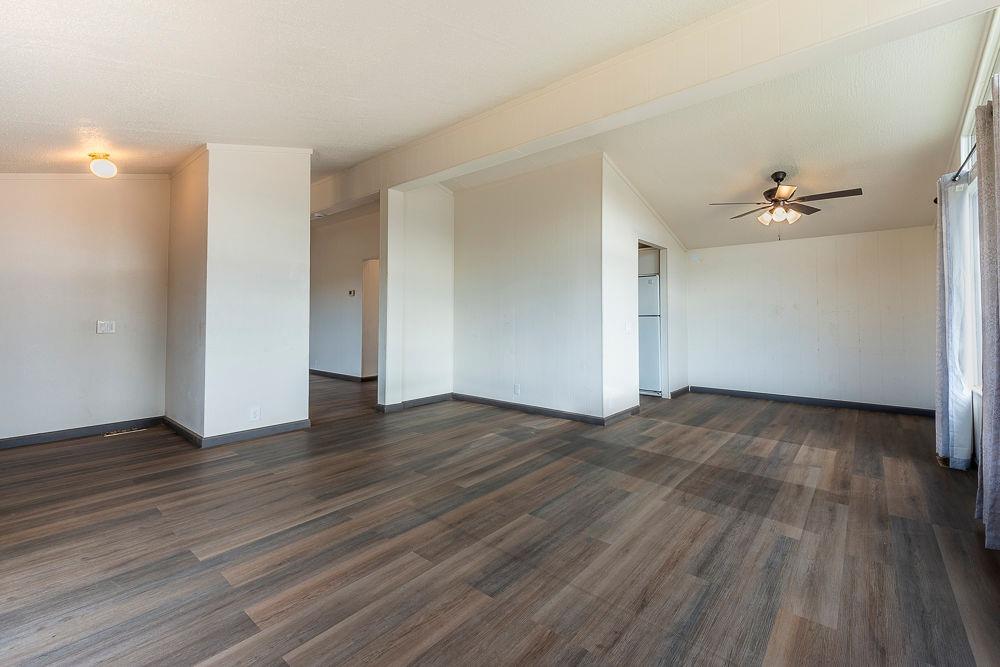 Detail Gallery Image 5 of 20 For 27062 Road 400, Madera,  CA 93636 - 3 Beds | 2 Baths