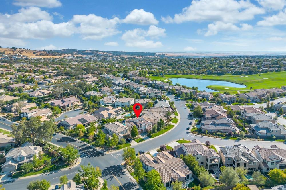 Detail Gallery Image 85 of 91 For 2511 Orsay Way, El Dorado Hills,  CA 95762 - 5 Beds | 5/1 Baths