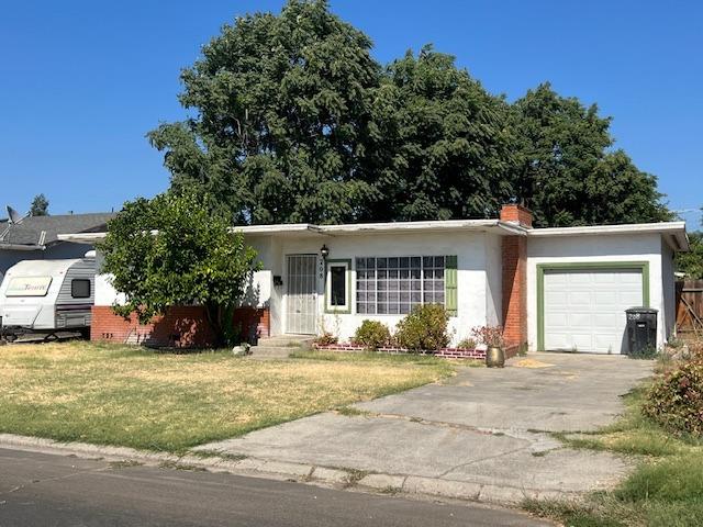 Cloverdale Avenue, Modesto, California image 2