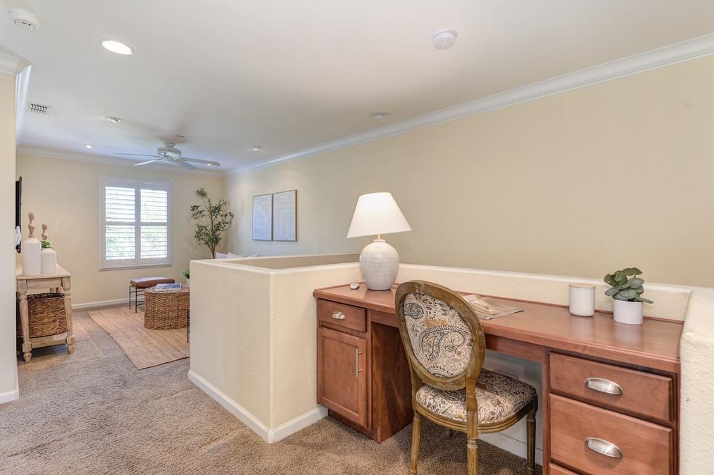 Detail Gallery Image 11 of 29 For 1701 Rivage Cir, Folsom,  CA 95630 - 2 Beds | 2/1 Baths